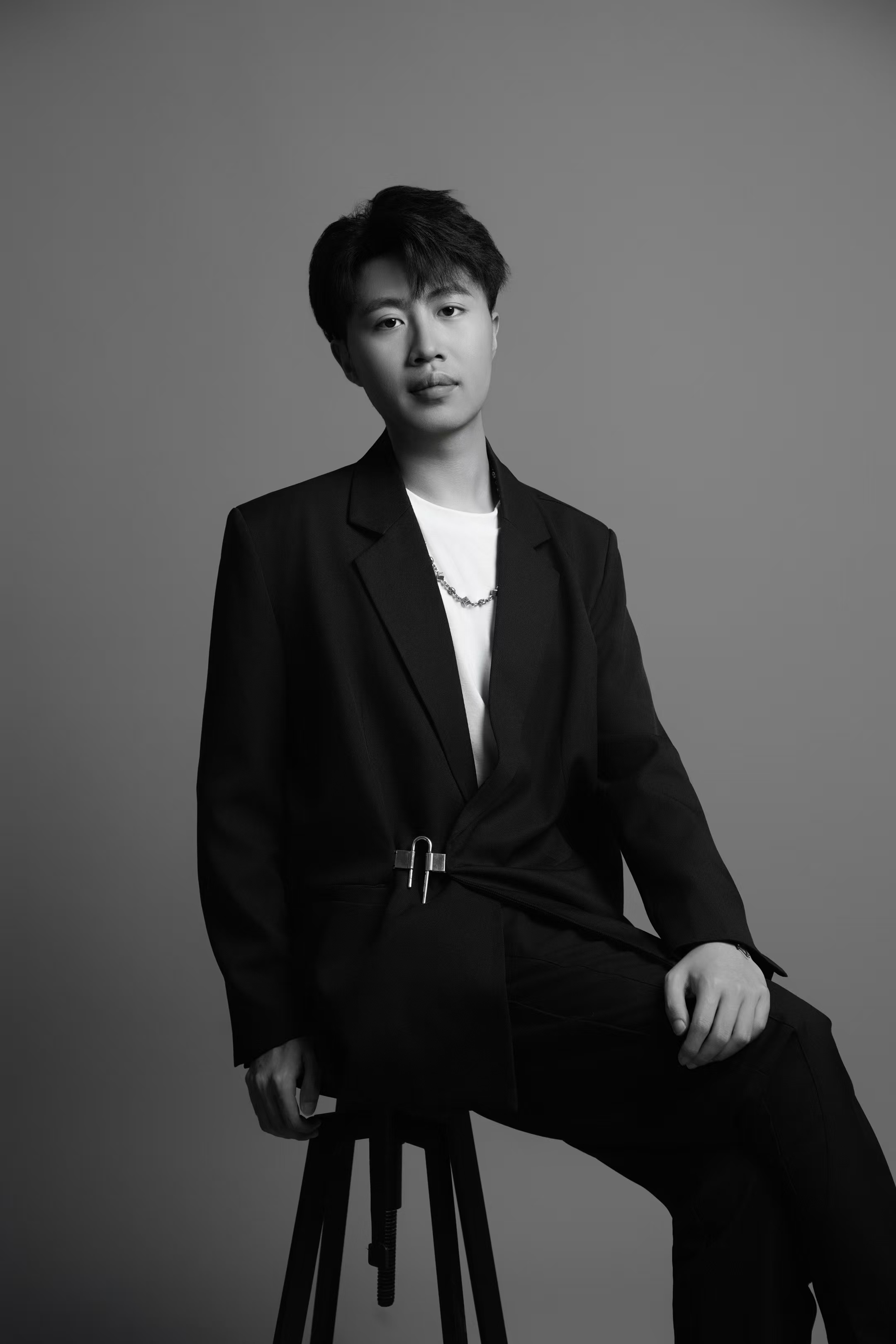 俞尹昊